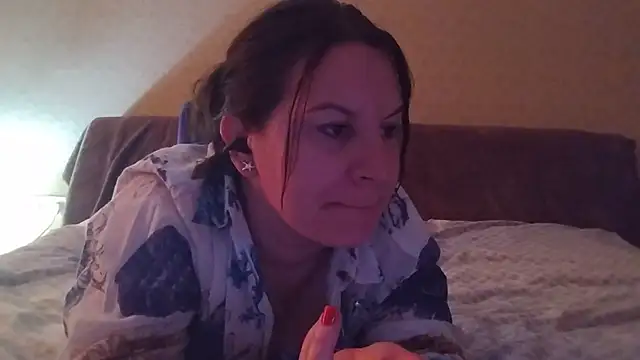 Snapshot of Lauralison chatting on 07.12.26 Lauralison online show from 07.12.26