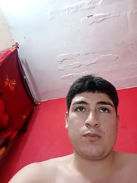 Snapshot of juliio_fox_sc chatting on 06.19.26 juliio fox sc online show from 06.19.26