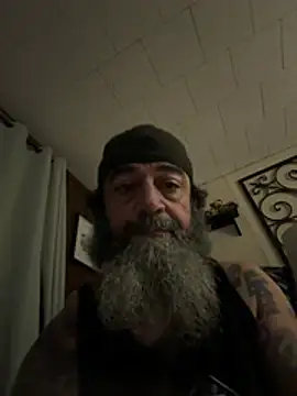 Snapshot of tatteddadbod82 chatting on 06.19.26 tatteddadbod82 online show from 06.19.26