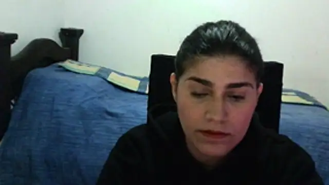 Snapshot of CarolinaMoretti chatting on 08.03.26 CarolinaMoretti online show from 08.03.26