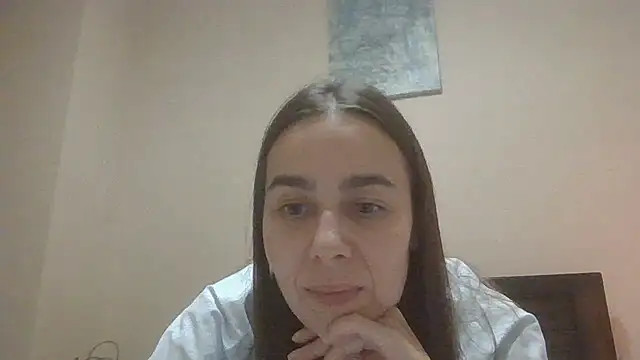 Snapshot of Vanelleda chatting on 08.06.26 Vanelleda online show from 08.06.26
