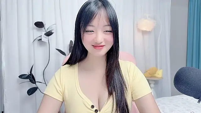 Snapshot of Winnie666999 chatting on 07.28.26 Winnie666999 online show from 07.28.26