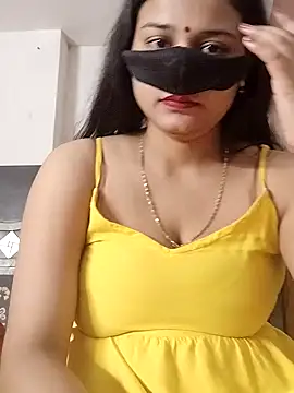 Snapshot of Mummy_jii1 chatting on 06.26.26 Mummy jii1 online show from 06.26.26