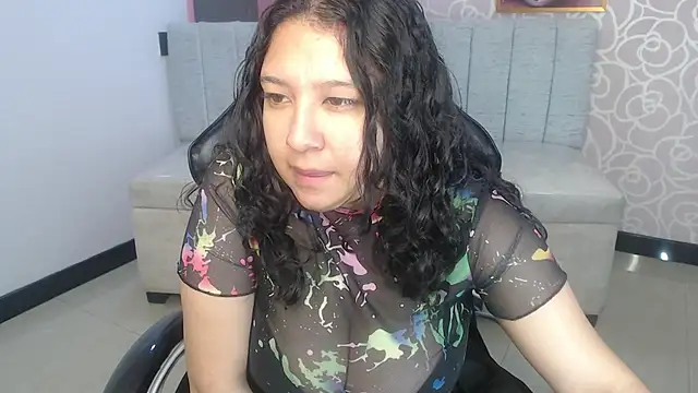 Isla ch online show from 07.10.26