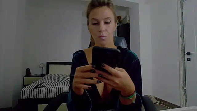 DedeSibel online show from 11.29.25