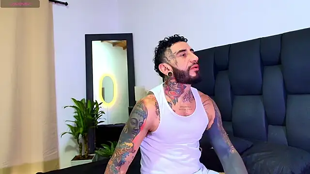 Snapshot of dilan_scootk_j chatting on 07.07.26 dilan scootk j online show from 07.07.26