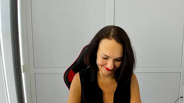 Snapshot of OliviaKateee chatting on 07.16.26 OliviaKateee online show from 07.16.26
