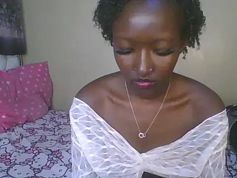 Snapshot of Keilay chatting on 06.24.26 Keilay online show from 06.24.26