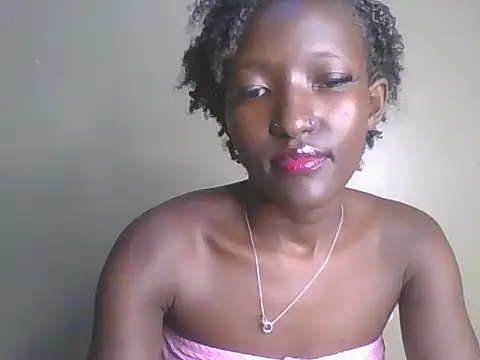 Snapshot of Keilay chatting on 07.04.26 Keilay online show from 07.04.26