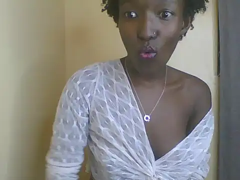 Snapshot of Keilay chatting on 07.11.26 Keilay online show from 07.11.26