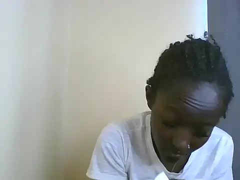 Snapshot of Keilay chatting on 07.28.26 Keilay online show from 07.28.26