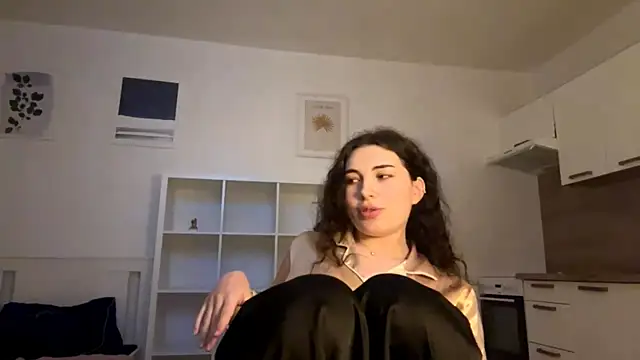 Snapshot of runawyin chatting on 07.31.26 runawyin online show from 07.31.26