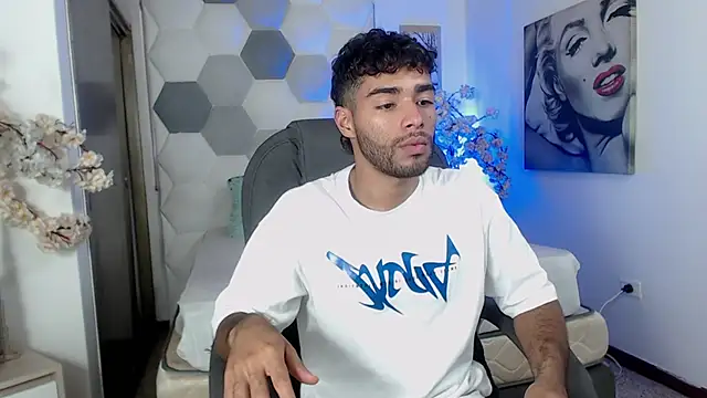 AlejandroGreco online show from 06.25.26