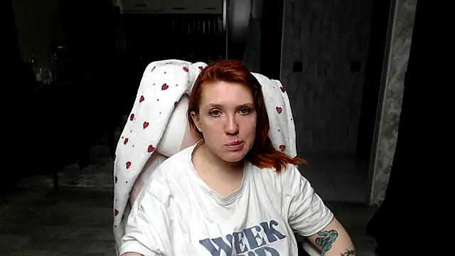 Snapshot of Reginasmilee chatting on 03.22.26 Reginasmilee online show from 03.22.26