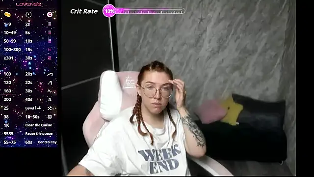 Snapshot of Reginasmilee chatting on 05.24.26 Reginasmilee online show from 05.24.26