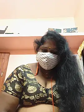 Snapshot of yalini1431 chatting on 08.02.26 yalini1431 online show from 08.02.26