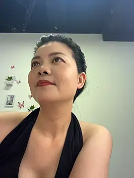 Snapshot of tiantian_1988 chatting on 07.07.26 tiantian 1988 online show from 07.07.26