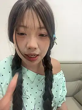 Snapshot of YY-1-1-1 chatting on 07.22.26 YY-1-1-1 online show from 07.22.26