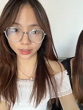 Snapshot of YY-1-1-1 chatting on 07.24.26 YY-1-1-1 online show from 07.24.26