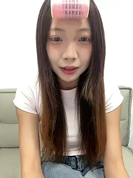 Snapshot of YY-1-1-1 chatting on 07.28.26 YY-1-1-1 online show from 07.28.26