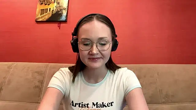 Snapshot of sugarmistX chatting on 06.23.26 sugarmistX online show from 06.23.26