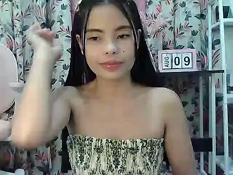 Snapshot of urprettyjane4u chatting on 08.09.26 urprettyjane4u online show from 08.09.26