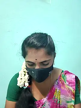 Snapshot of Megavarthinii chatting on 07.11.26 Megavarthinii online show from 07.11.26