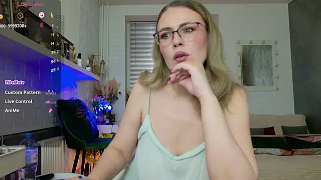 BeautyeyesLovely online show from 02.01.26