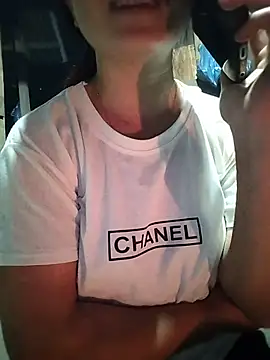 Snapshot of diana_jj chatting on 06.30.26 diana jj online show from 06.30.26