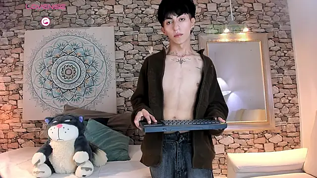 Hades 18 online show from 06.30.26