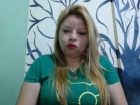 Lunay Hot online show from 07.11.26