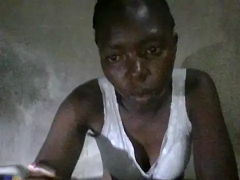 Snapshot of LauraLavin chatting on 07.09.26 LauraLavin online show from 07.09.26