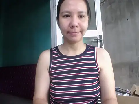 Snapshot of __Lily24__ chatting on 07.01.26 Lily24 online show from 07.01.26