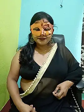 Snapshot of Sex18bhabi chatting on 07.17.26 Sex18bhabi online show from 07.17.26