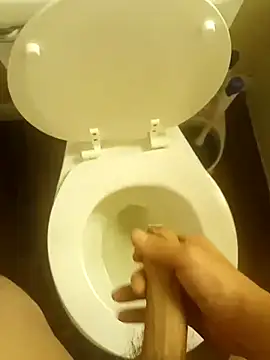 Snapshot of Rain13_Lil-if56 chatting on 09.22.25 Rain13 Lil-if56 online show from 09.22.25