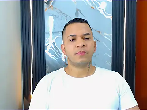 cristhian gamboa online show from 07.10.26