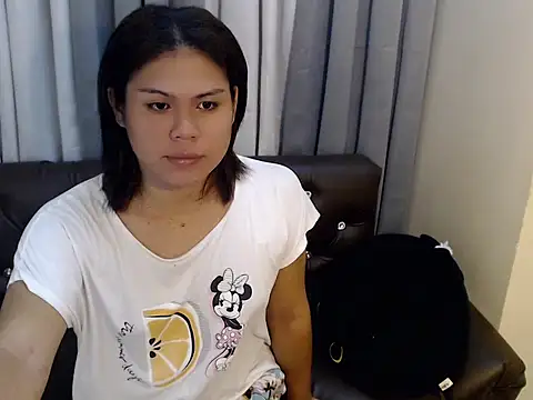 Snapshot of carla_newhere chatting on 06.29.26 carla newhere online show from 06.29.26