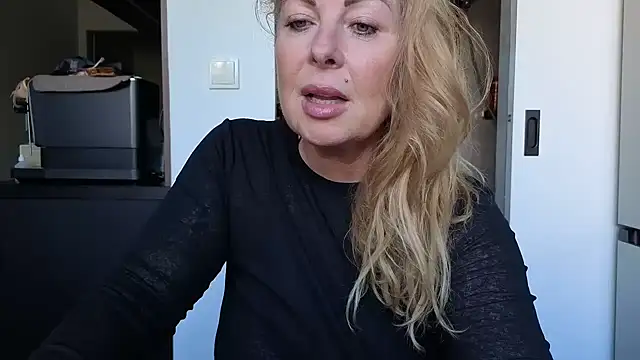 TammyJeann online show from 09.11.25