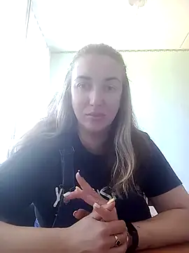 Snapshot of RavennaReyn chatting on 07.17.26 RavennaReyn online show from 07.17.26
