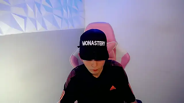 Hot athletes  online show from 07.05.26