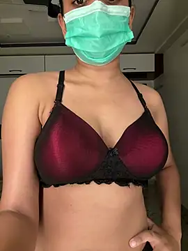 Snapshot of nudemee chatting on 07.04.26 nudemee online show from 07.04.26