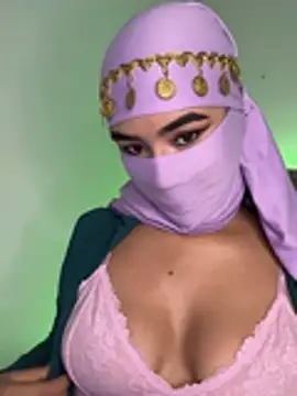 Aisha-Zayed online show from 07.07.26