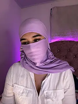 Aisha-Zayed online show from 07.12.26