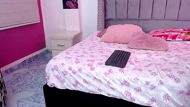 Snapshot of BabyScarlett_01 chatting on 07.15.26 BabyScarlett 01 online show from 07.15.26
