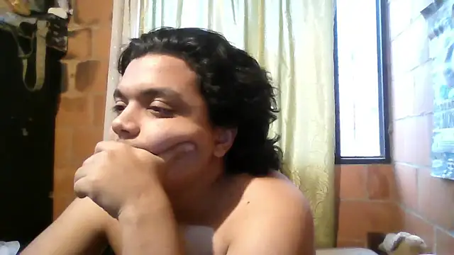 Snapshot of MayNoe00 chatting on 07.02.26 MayNoe00 online show from 07.02.26