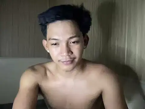 Snapshot of YourcumBoy77 chatting on 07.08.26 YourcumBoy77 online show from 07.08.26
