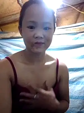 Snapshot of Hanhphuc_x chatting on 07.04.26 Hanhphuc x online show from 07.04.26
