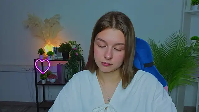 Snapshot of VictoriaCarey chatting on 07.17.26 VictoriaCarey online show from 07.17.26