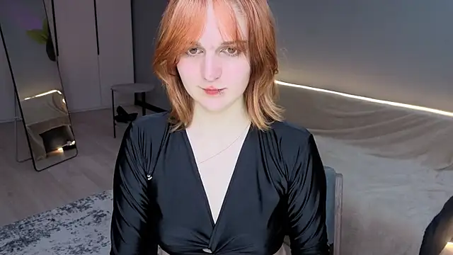 Snapshot of Selene_Graves chatting on 07.16.26 Selene Graves online show from 07.16.26