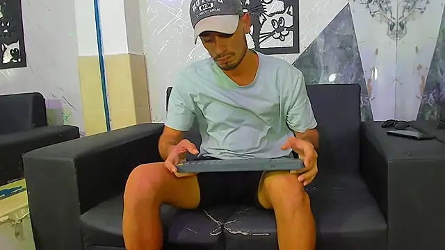 Brandon Bless online show from 07.07.26
